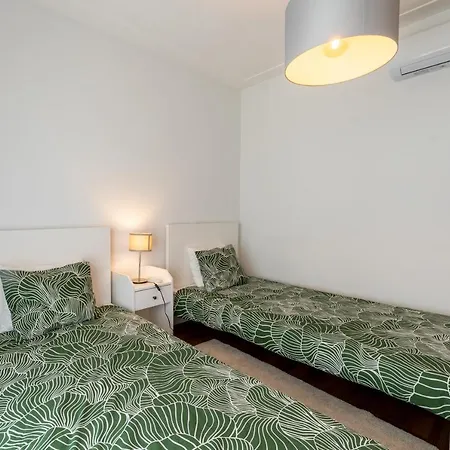 T3 North Wave Apartment Nazare